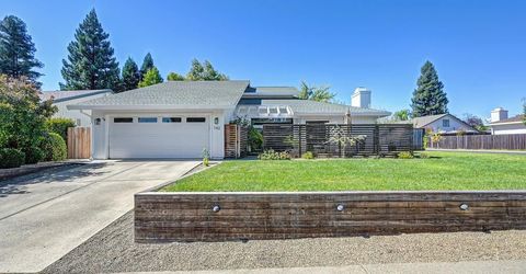 142 Blakeslee Way, Folsom, CA 95630 Photo