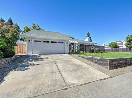 142 Blakeslee Way, Folsom, CA 95630 Photo
