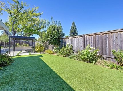 142 Blakeslee Way, Folsom, CA 95630 Photo