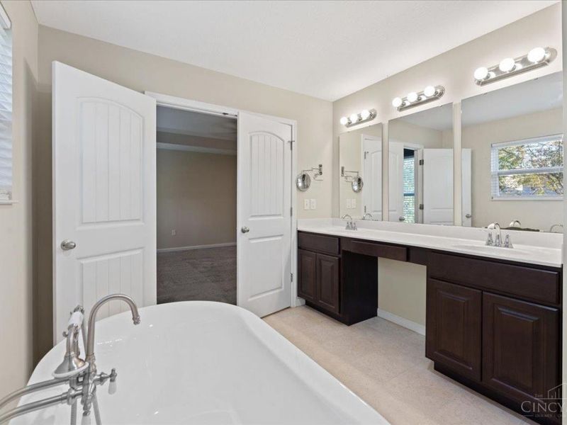 5023 Mary Louise Court, Morrow, OH 45152 Photo 19