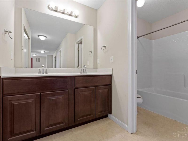 5023 Mary Louise Court, Morrow, OH 45152 Photo 24