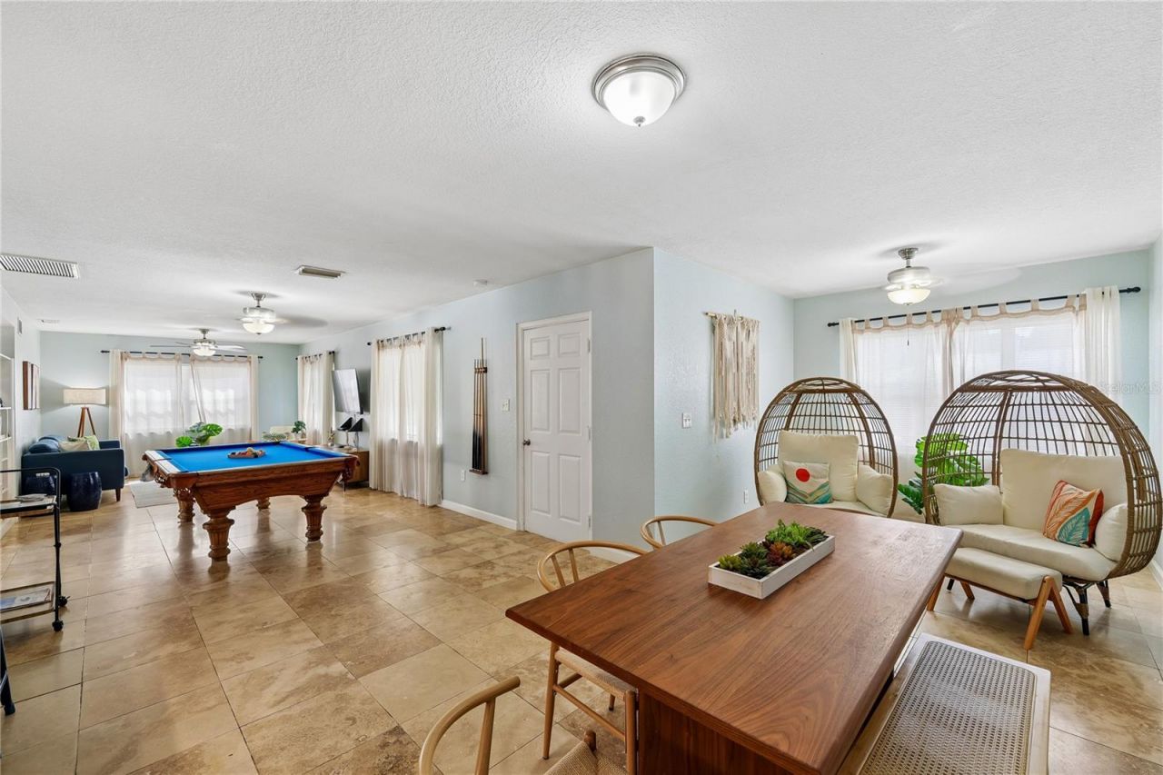 8479 Pinewood Road, Sarasota, FL 34243 Photo