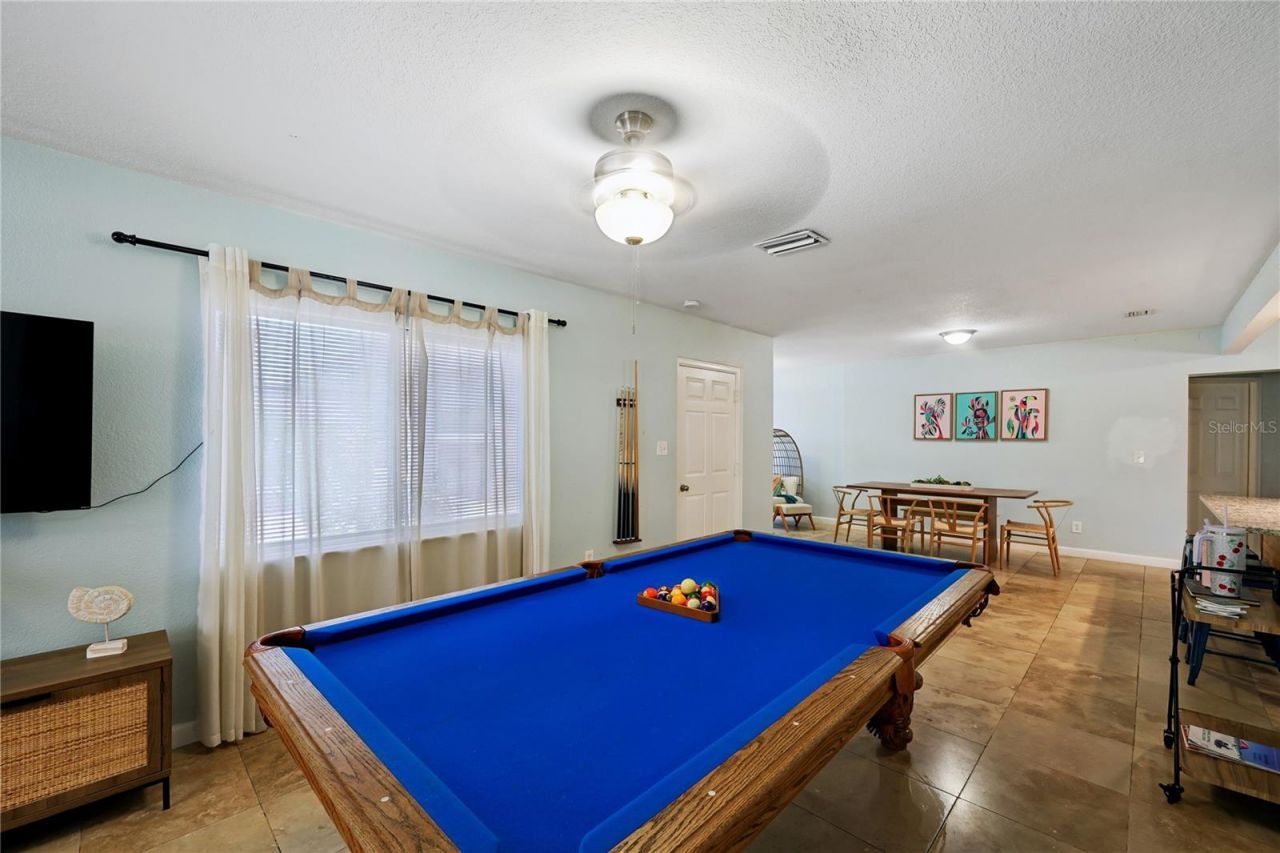 8479 Pinewood Road, Sarasota, FL 34243 Photo