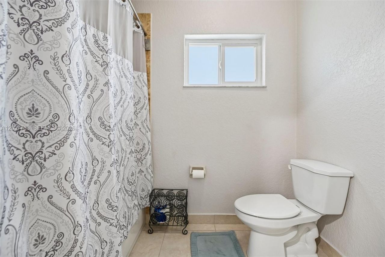 401 SE 17th Ave, Homestead, FL 33033 Photo