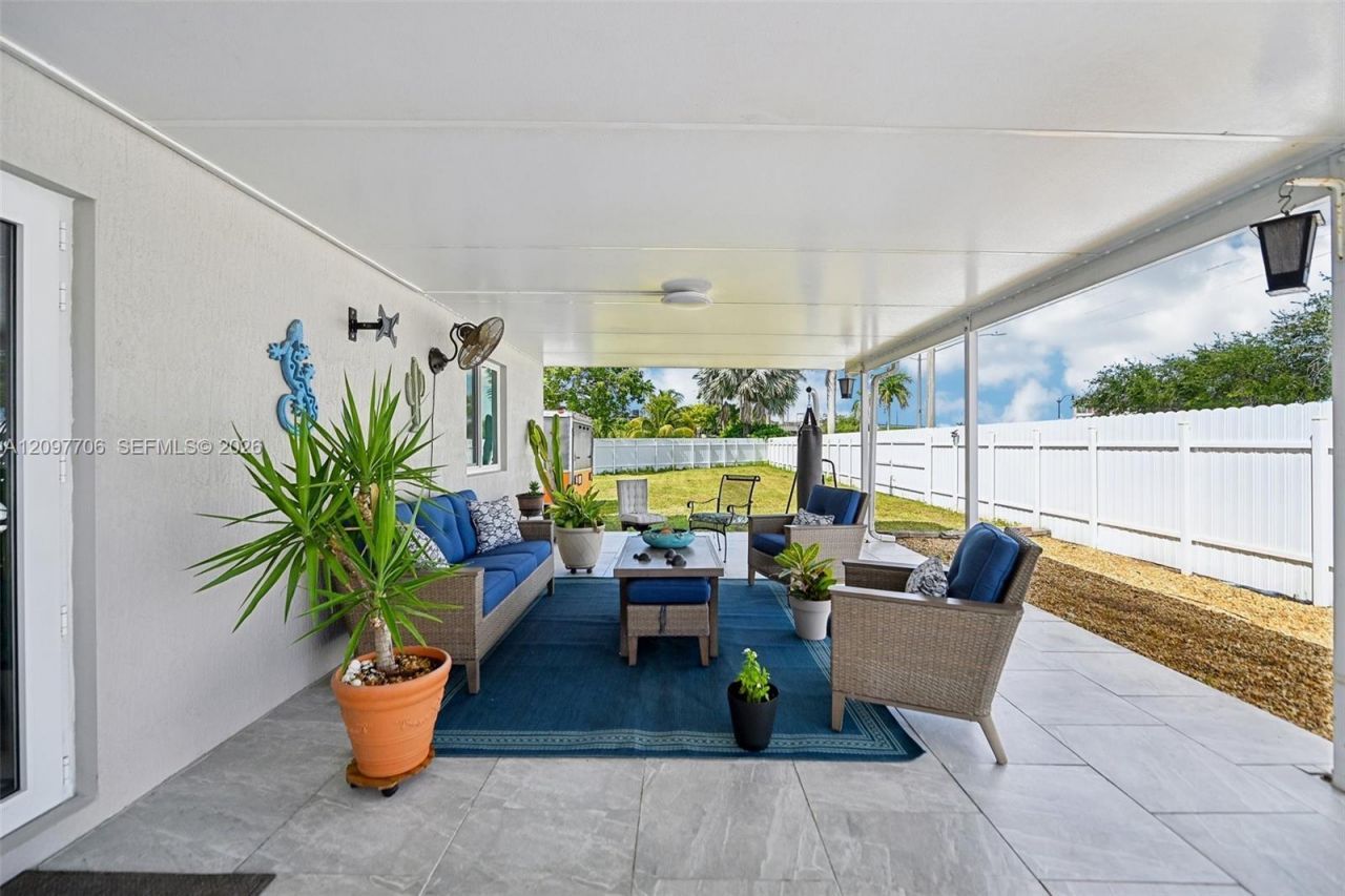 401 SE 17th Ave, Homestead, FL 33033 Photo