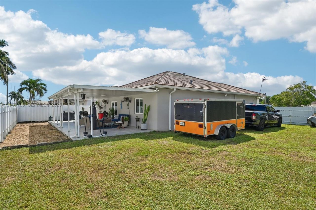 401 SE 17th Ave, Homestead, FL 33033 Photo
