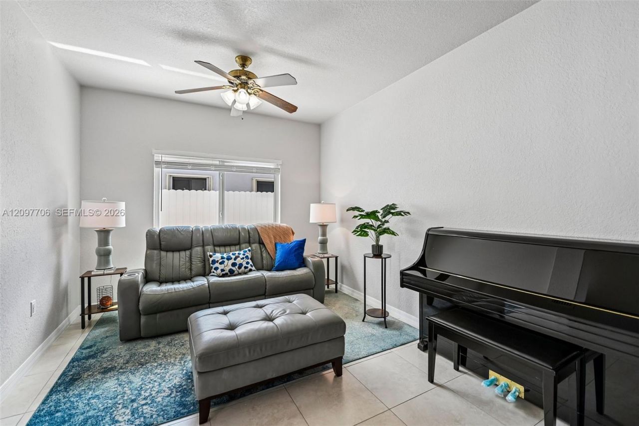 401 SE 17th Ave, Homestead, FL 33033 Photo