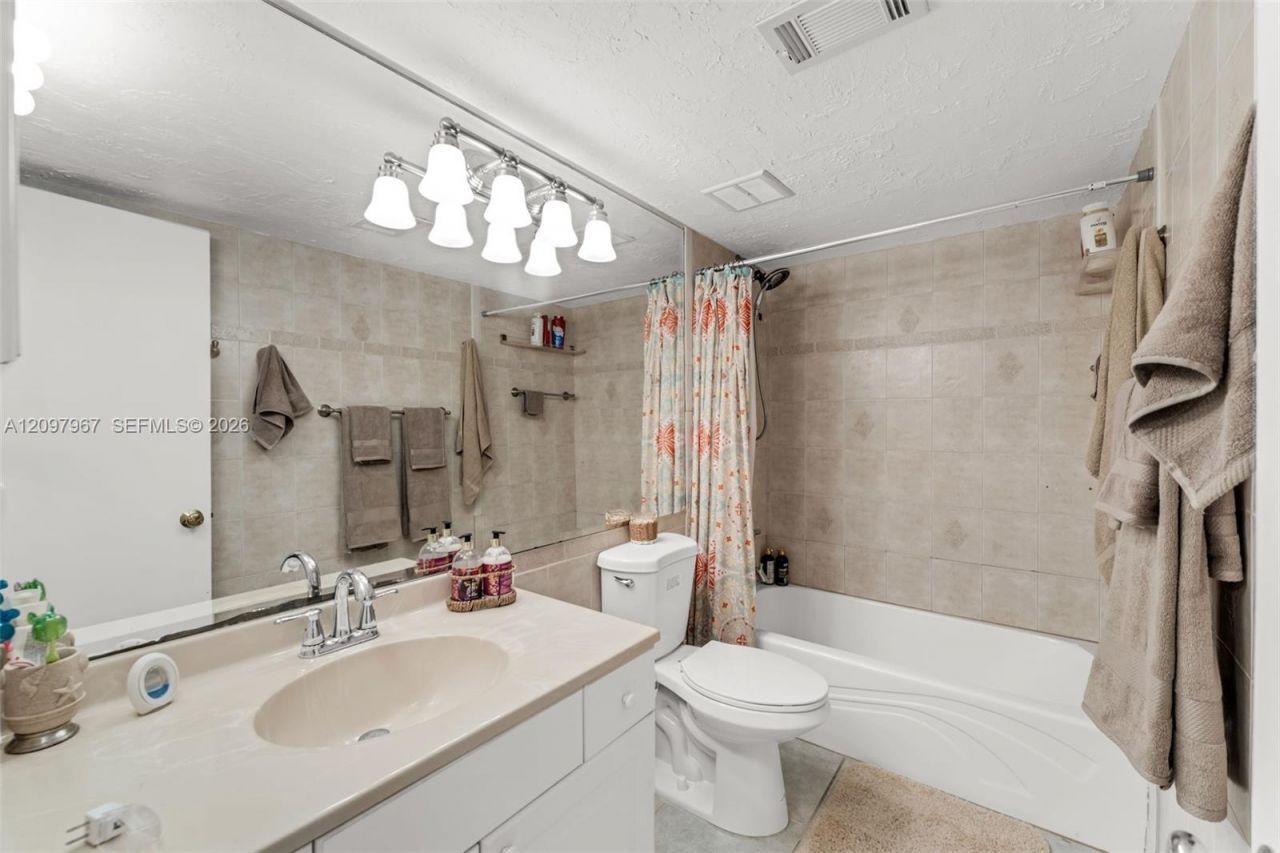 87455 Old Hwy , Unit 243, Islamorada, FL 33036 Photo