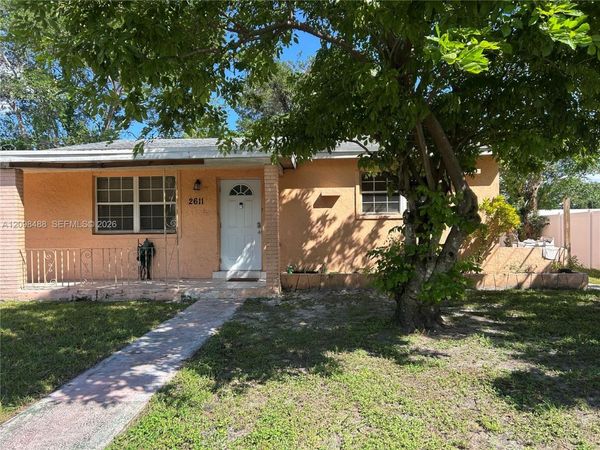 2611 SW 62nd Ave , Unit Rear, Miramar, FL 33023