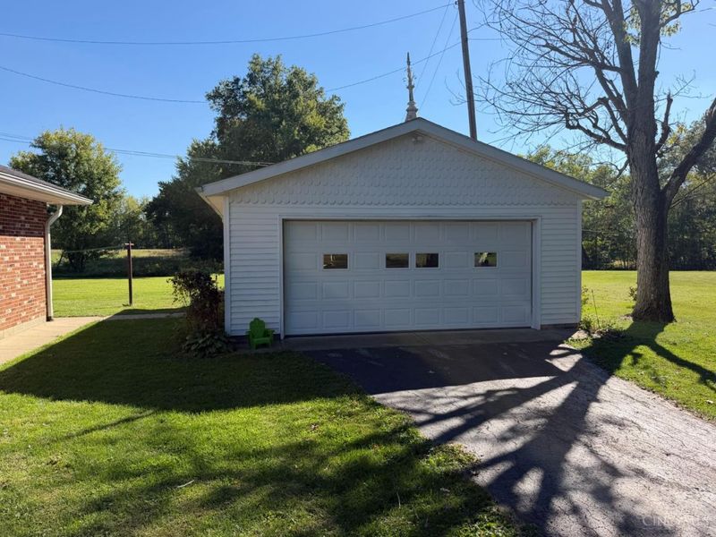 300 Park Avenue, Lynchburg, OH 45142 Photo 29