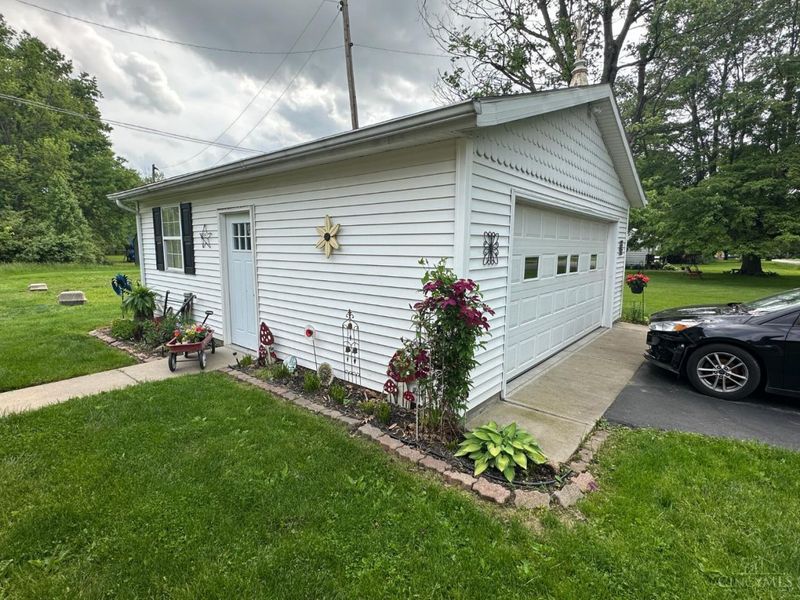 300 Park Avenue, Lynchburg, OH 45142 Photo 31