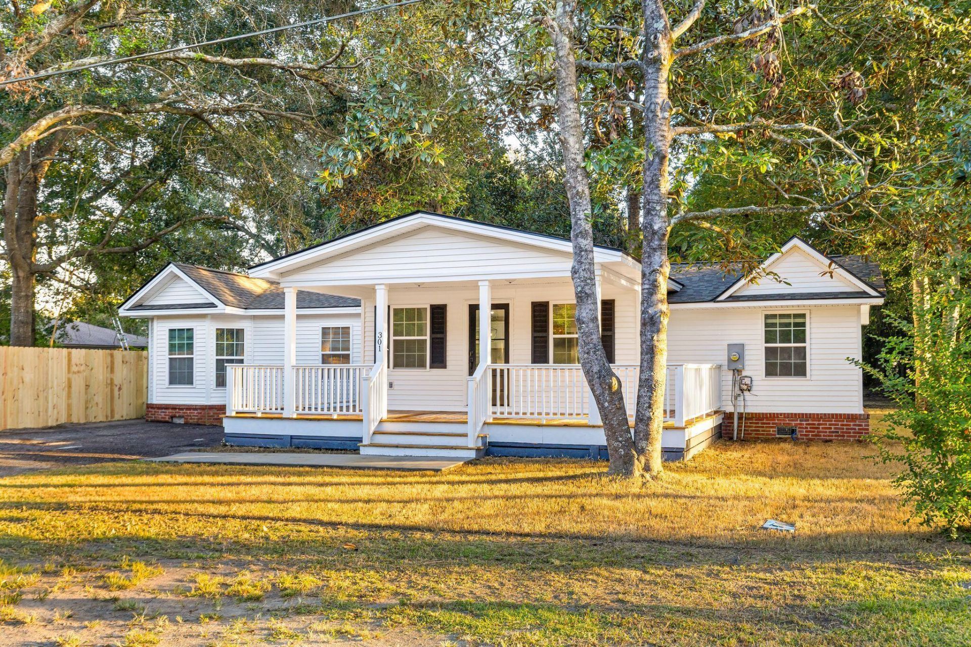 301 Haynesville Road Photo 1