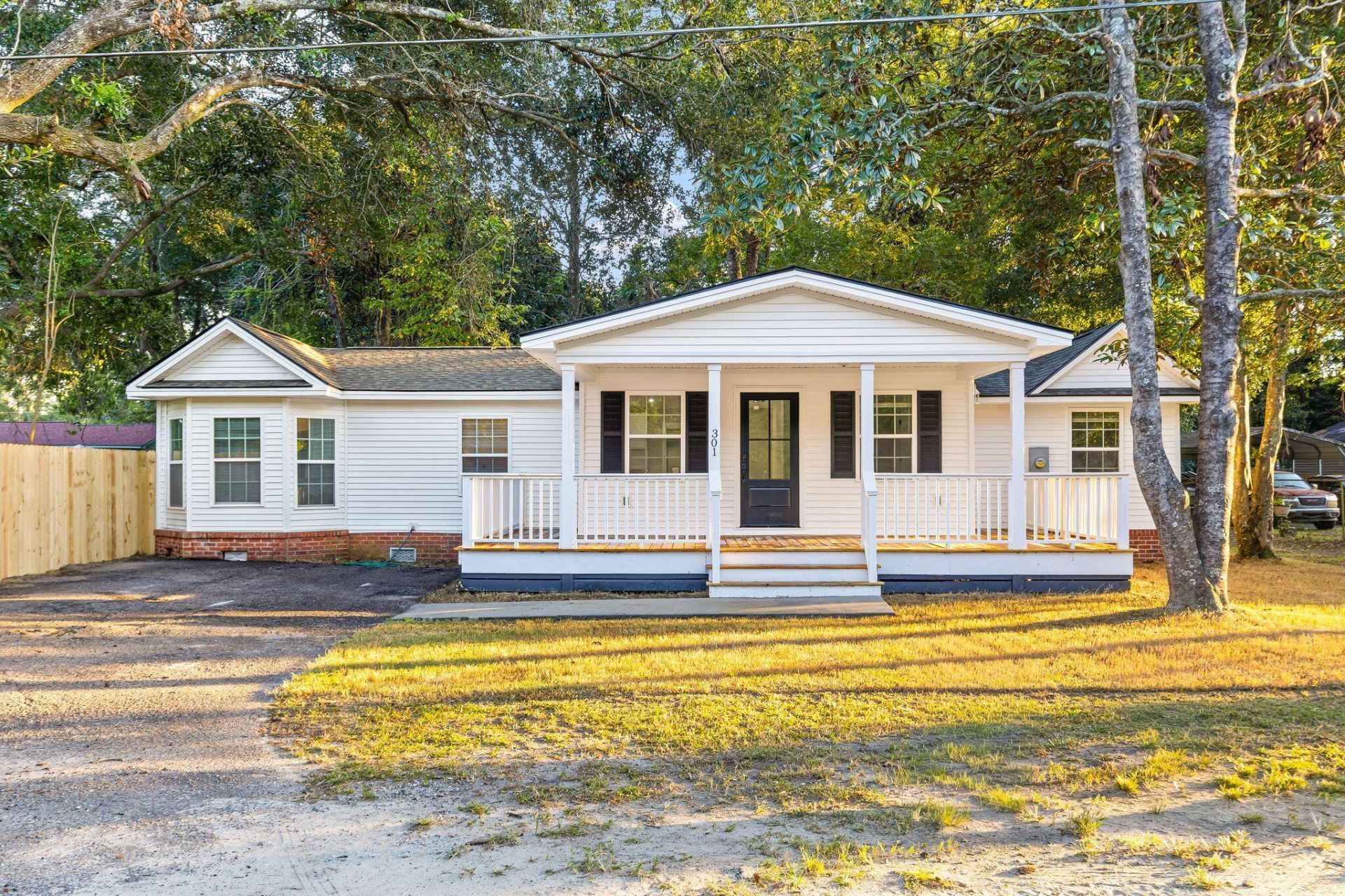 301 Haynesville Road Photo 2