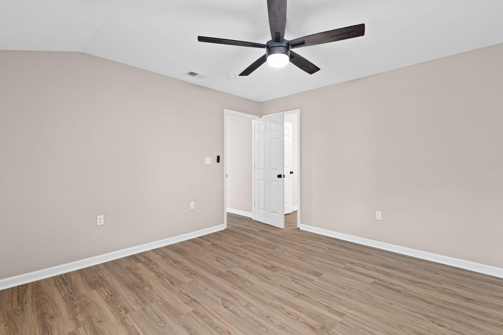 301 Haynesville Road Photo 8