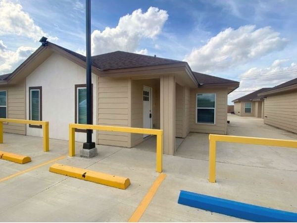 122 FRESNO ST, Unit 2, Eagle Pass, TX 78852