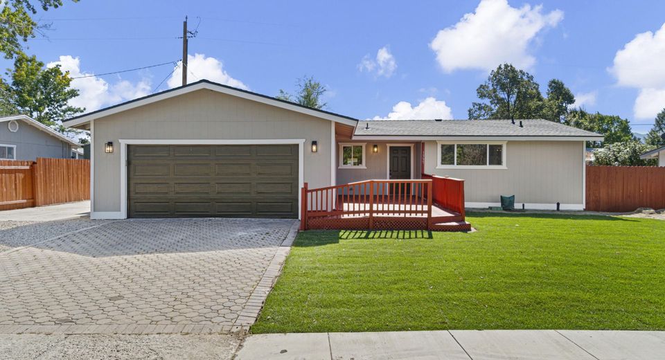 1337 Toiyabe Avenue, Gardnerville, NV 89410 Photo