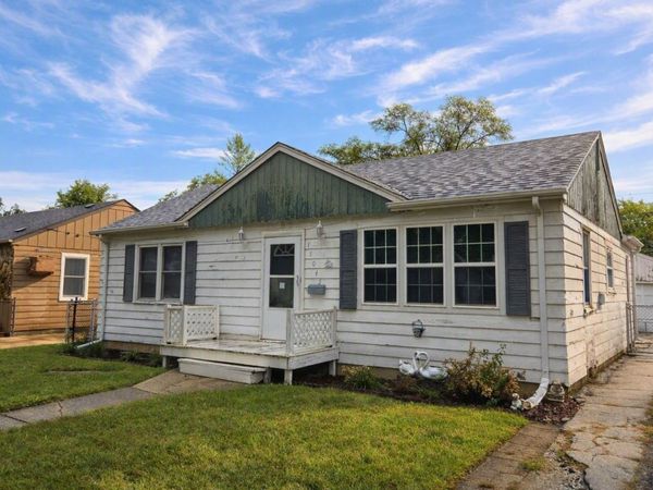 15045 Springfield Avenue , Midlothian, IL 60445
