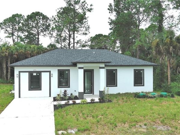 671 Kodak ST , LEHIGH ACRES, FL 33972