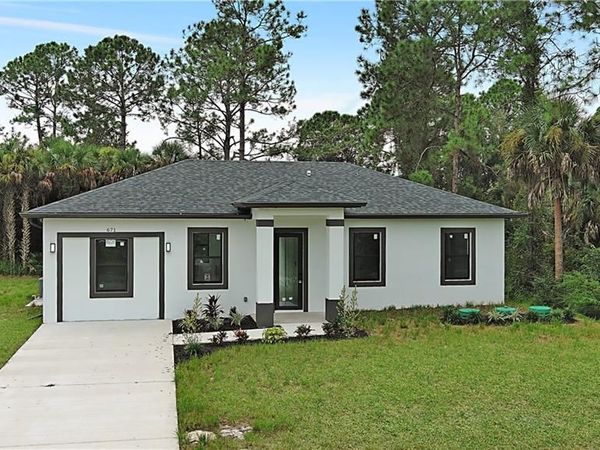 671 Kodak ST, LEHIGH ACRES, FL 33972