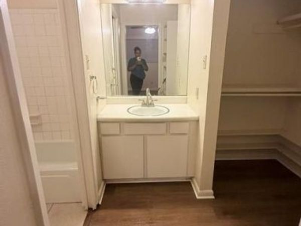 1511 W North Loop BLVD, Unit 103, Austin, TX 78756