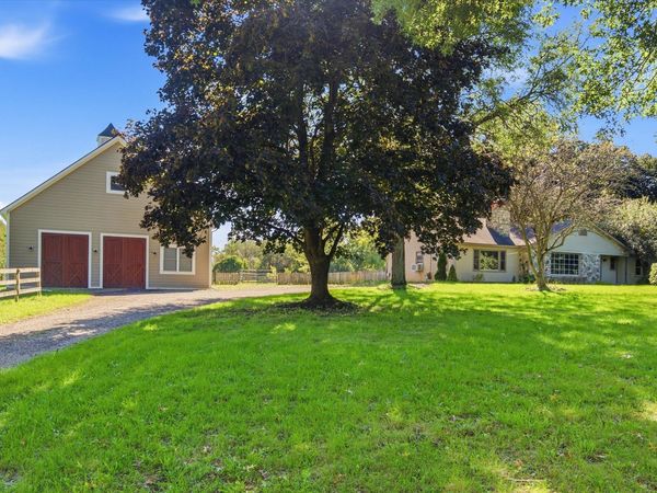 2785 Pearson Road, Milford, MI 48380