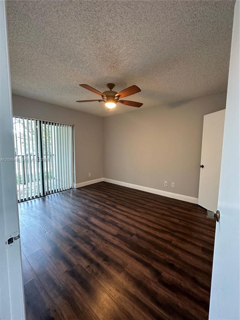 620 S Park Rd , Unit 23-2, Hollywood, FL 33021 Photo