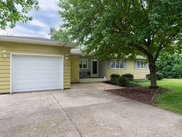 114 Iowa Street, LaCrosse, IN 46348