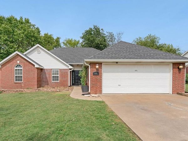 408 Northcrest Avenue , Lowell, AR 72745