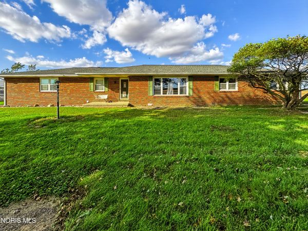 23512 Hammansburg Road, Deshler, OH 43516
