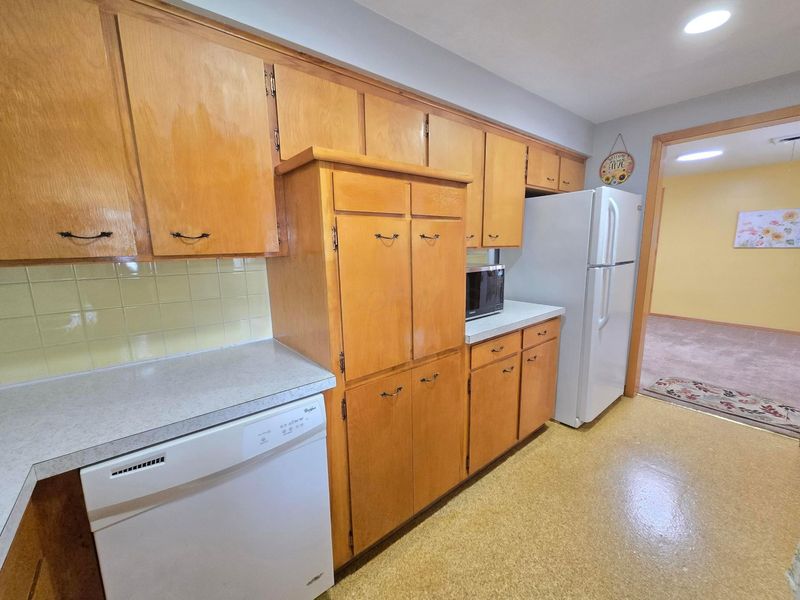530 N Market Street, Galion, OH 44833 Photo 53