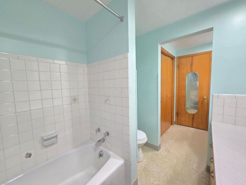 530 N Market Street, Galion, OH 44833 Photo 58