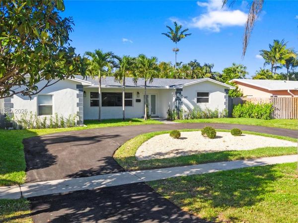 5401 Fillmore St , Hollywood, FL 33021