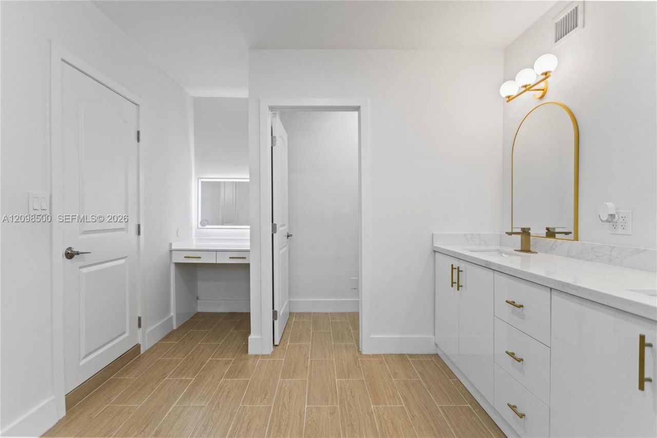 5401 Fillmore St , Hollywood, FL 33021 Photo