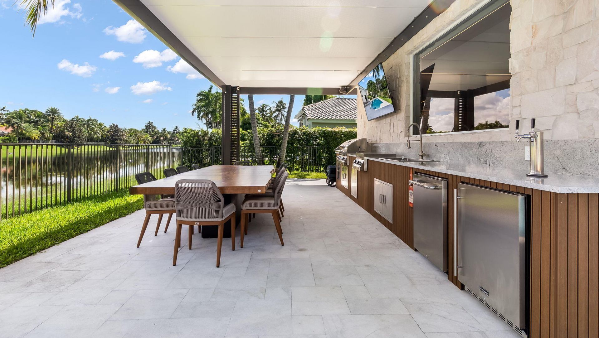 2678 Meadowood Drive, Weston, FL 33332 Photo