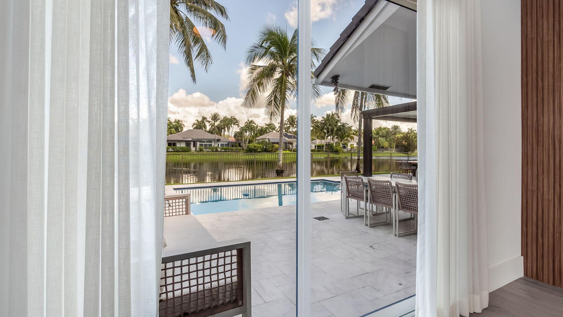 2678 Meadowood Drive, Weston, FL 33332 Photo