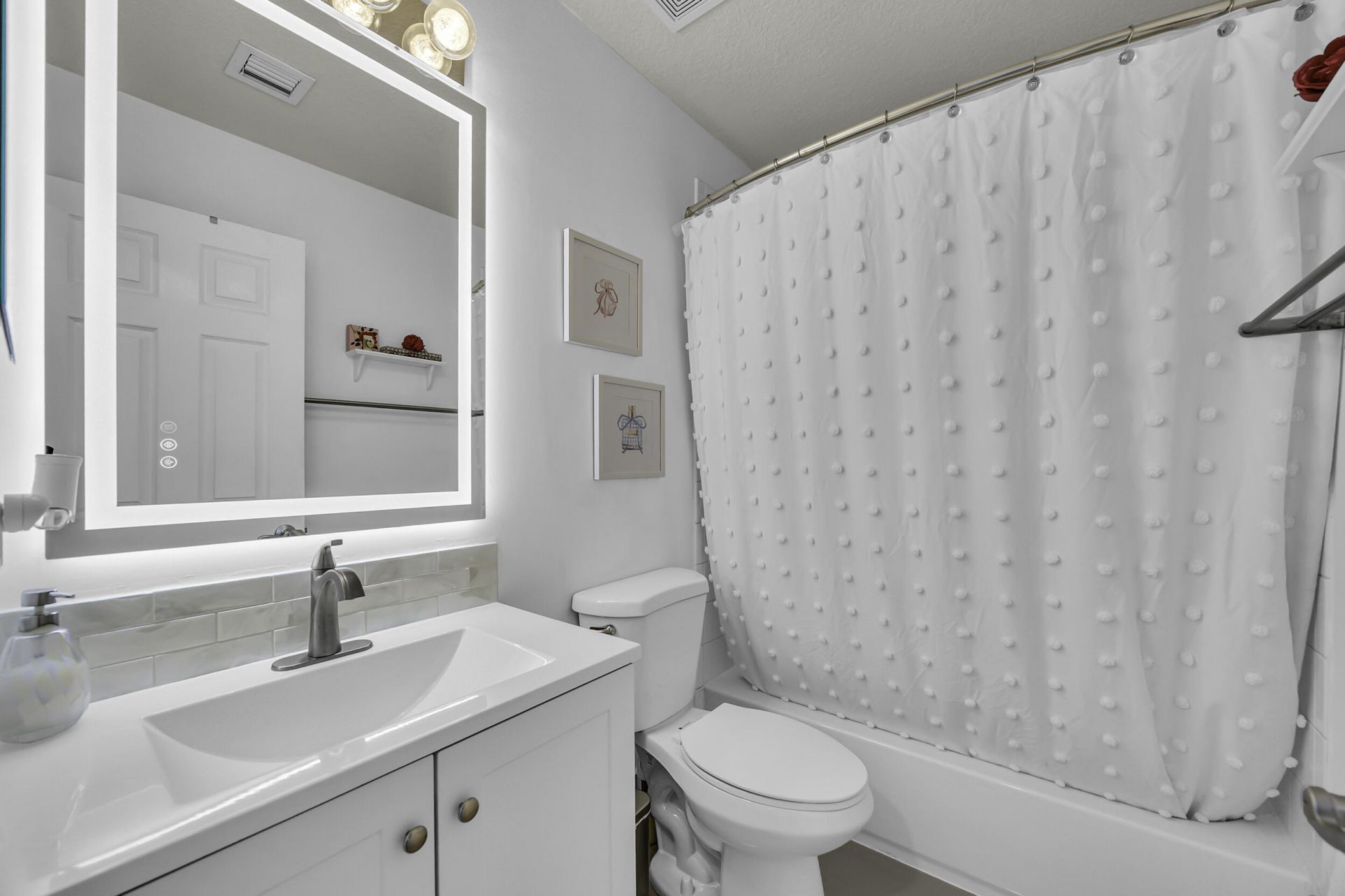 5933 Manchester Way, Unit 5933, Tamarac, FL 33321 Photo