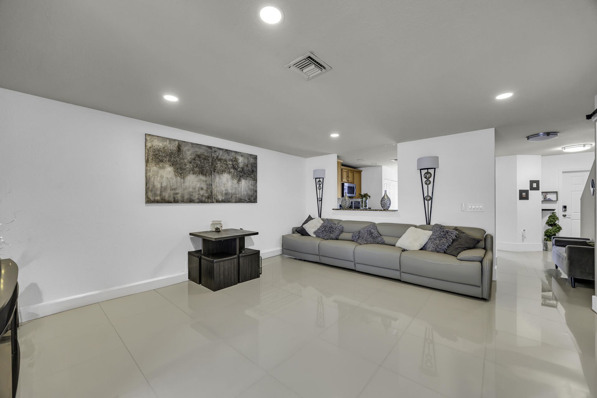 5933 Manchester Way, Unit 5933, Tamarac, FL 33321 Photo