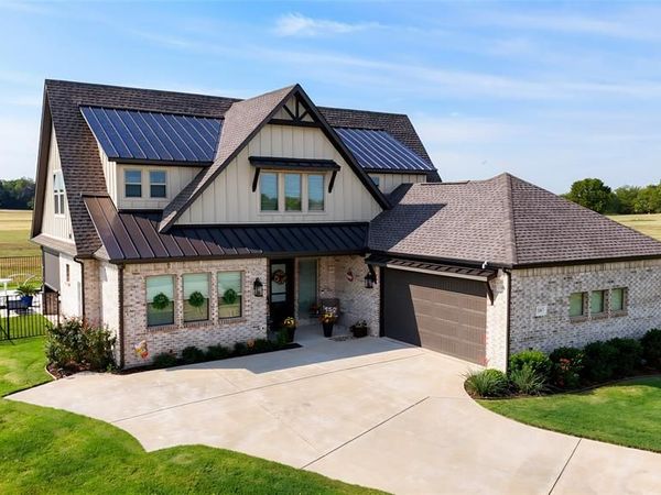 387 Desert Mountain Drive, Gordonville, TX 76245
