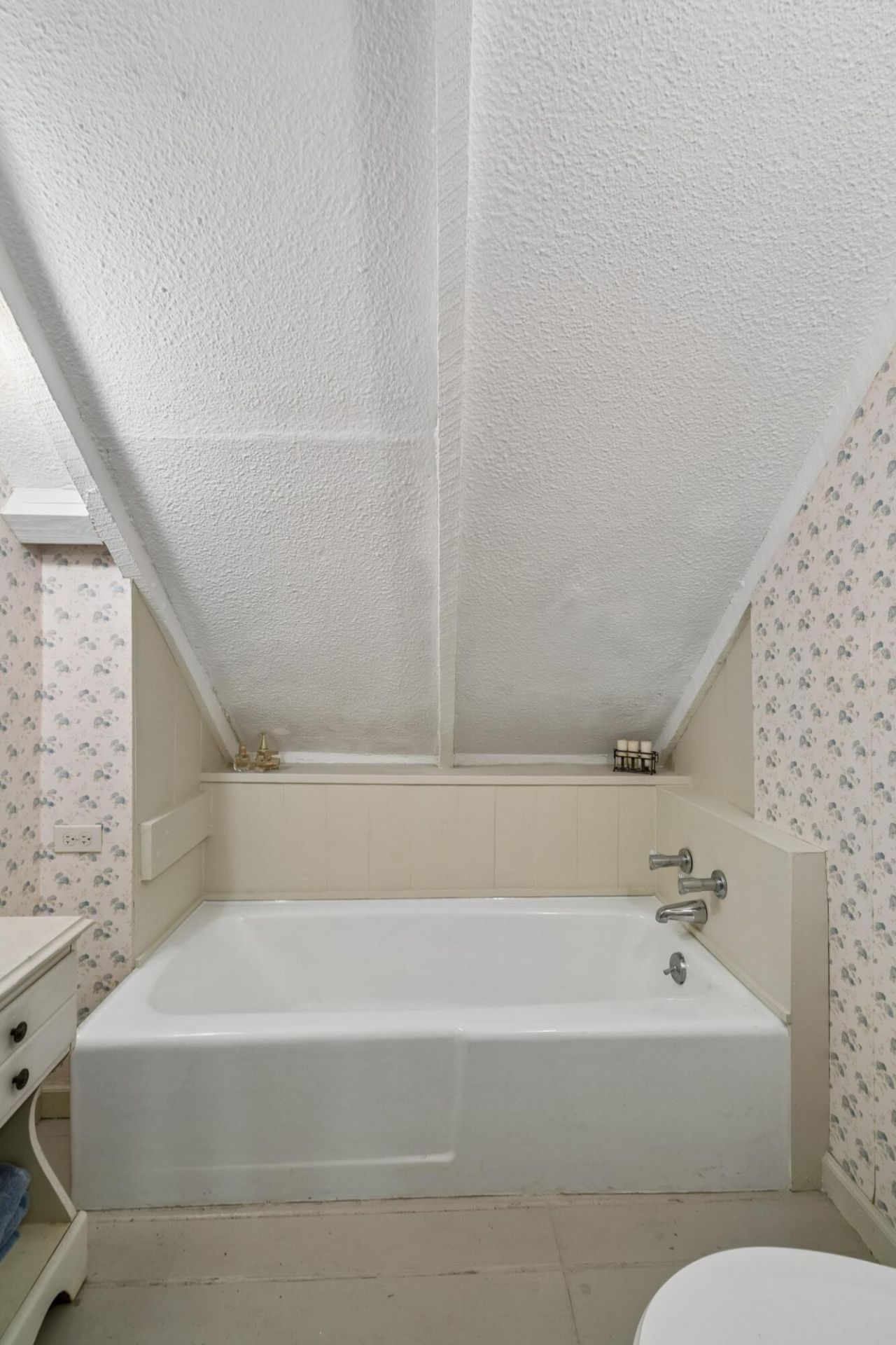 607 Central Avenue Photo 41