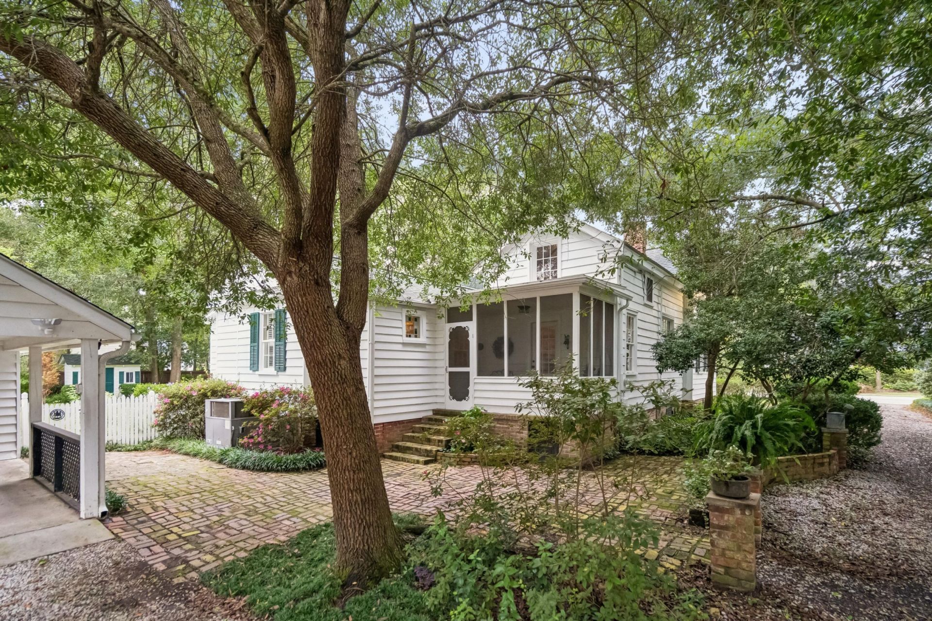 607 Central Avenue Photo 53