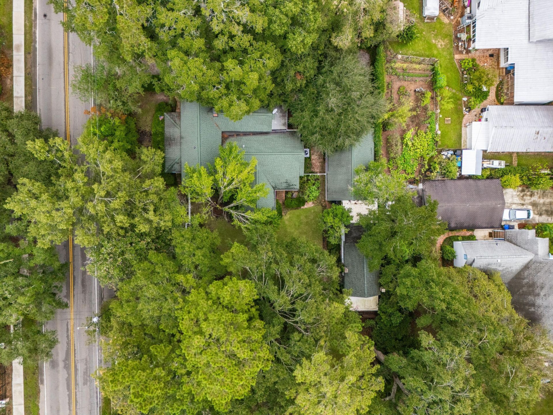 607 Central Avenue Photo 79