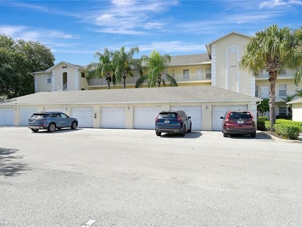 3245 Cypress Glen WAY , Unit 504, NAPLES, FL 34109