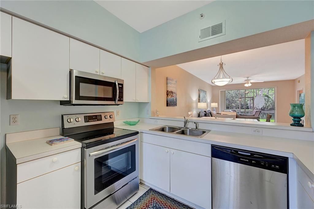 3245 Cypress Glen Way , Unit 504, Naples, FL 34109 Photo