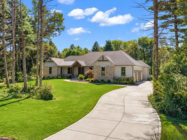 363 Ridgeview Drive, Chesterton, IN 46304