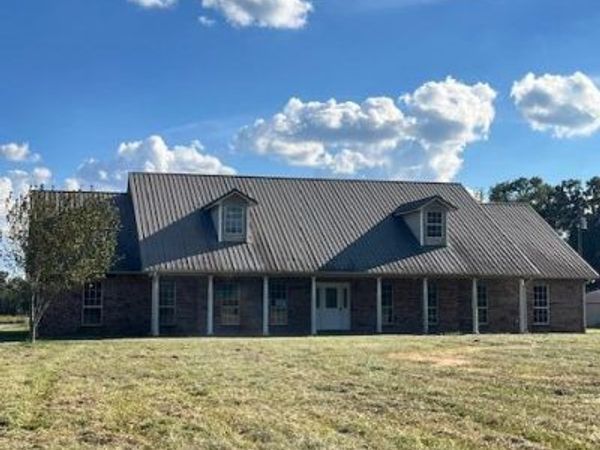 1168 Clem Nettles Road, Jayess, MS 39641