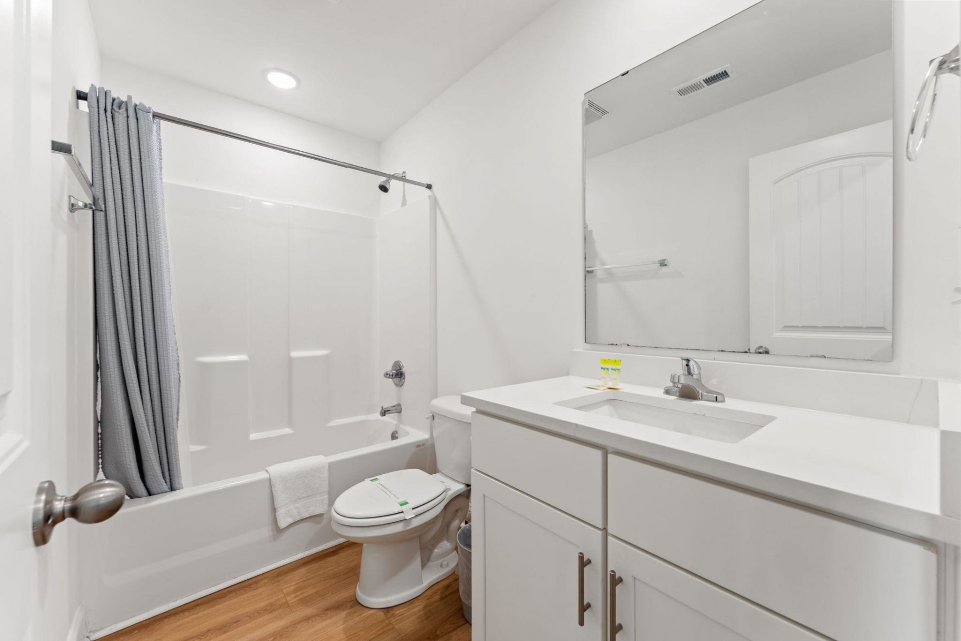 505 Chester St. Photo 20