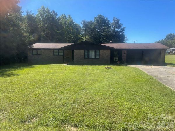 Statesville, NC 28677