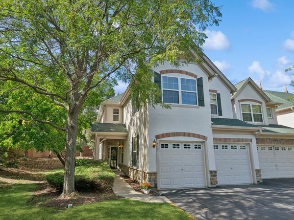 415 Shadow Creek Drive , Vernon Hills, IL 60061