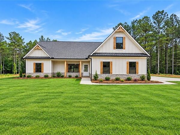 509 School Road , Dallas, GA 30132