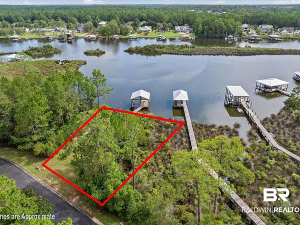 3908 Aqua Lane, Foley, AL 36535